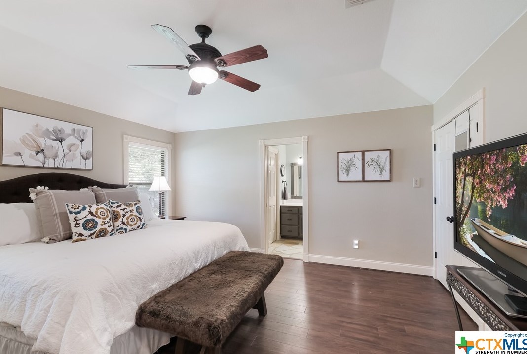 1340 Summerwood Dr, New Braunfels TX 78130-3625 exterior