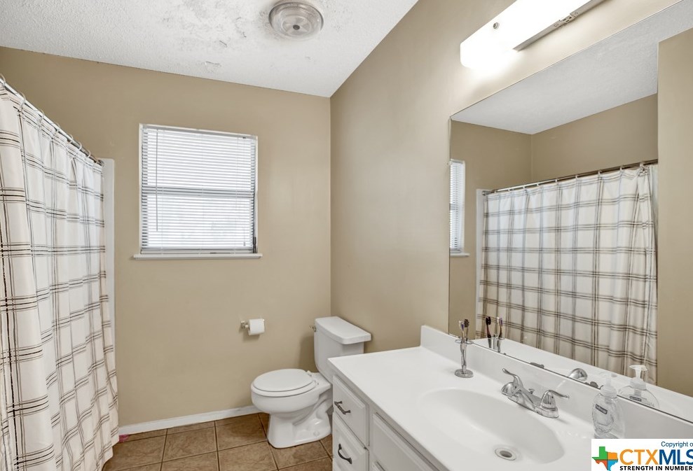 221 Gruene Rd, New Braunfels TX  78130-3213 exterior