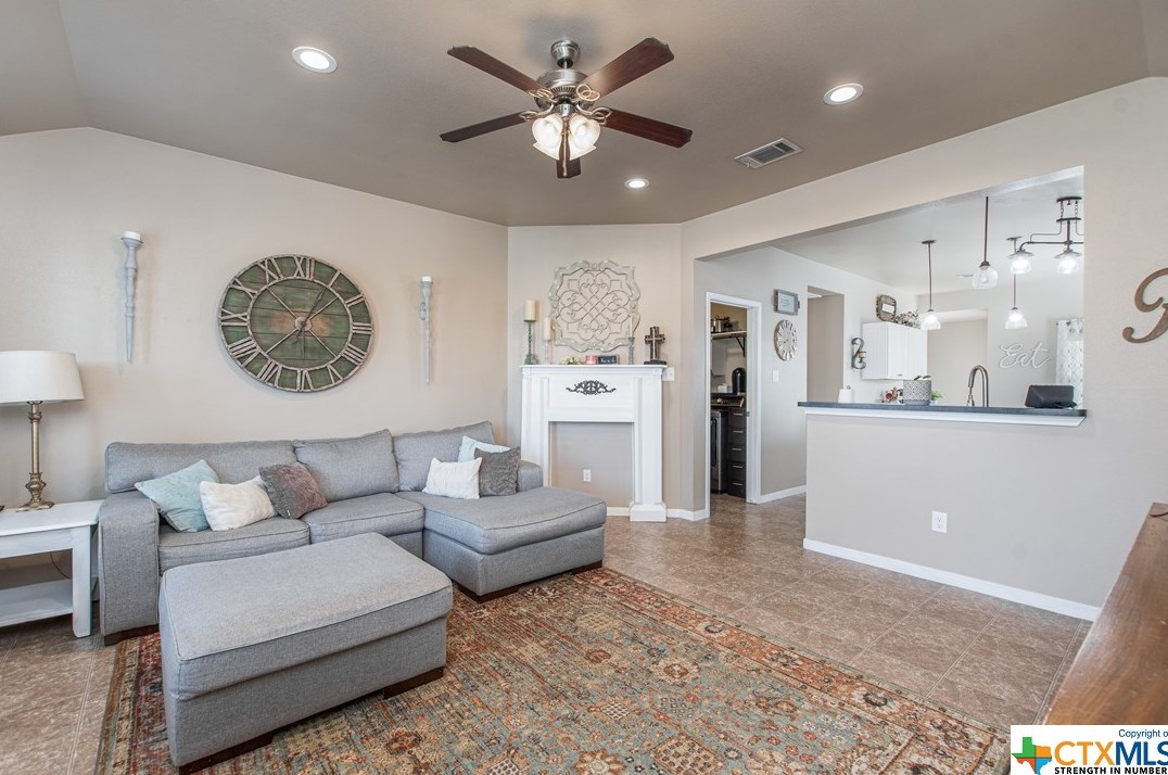 2404 Stoneham, Temple, TX 76504-2297