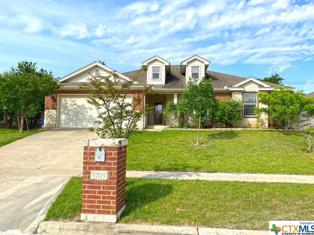 1703 Indian Camp Trl, Copperas Cove, TX 76522-4028