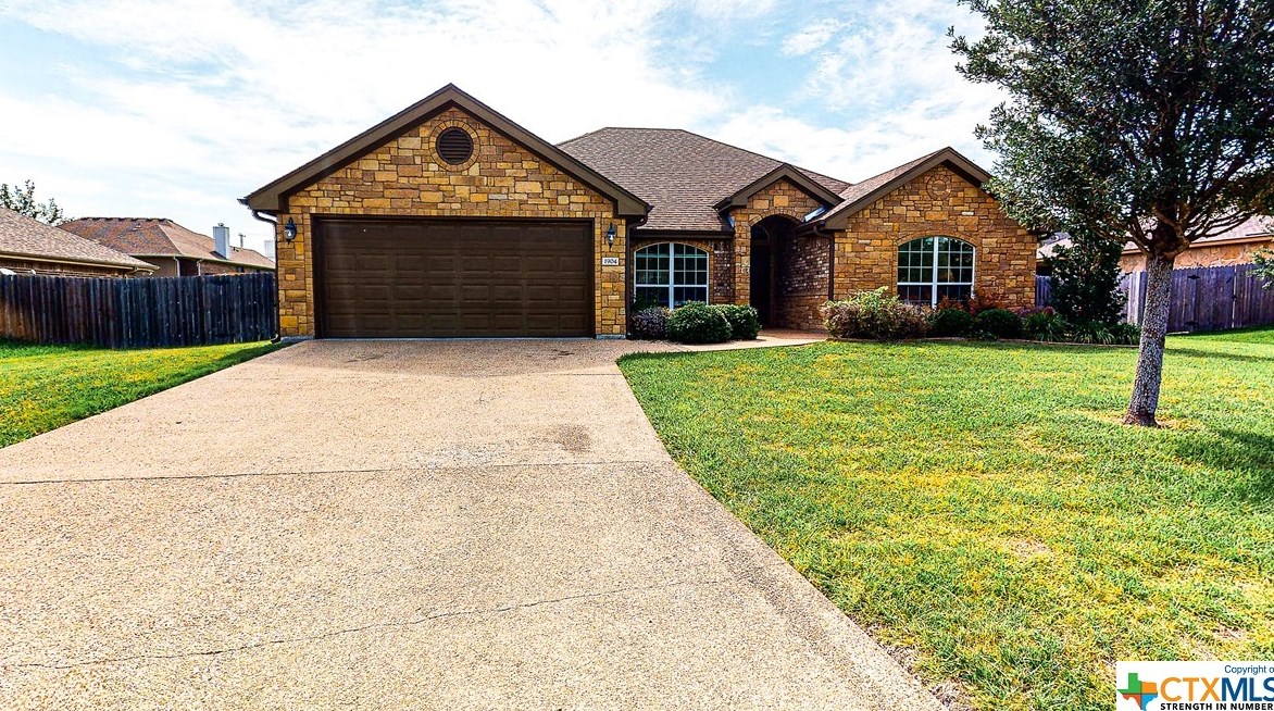 1904 Deer Field Way, Killeen, TX 76548-2613