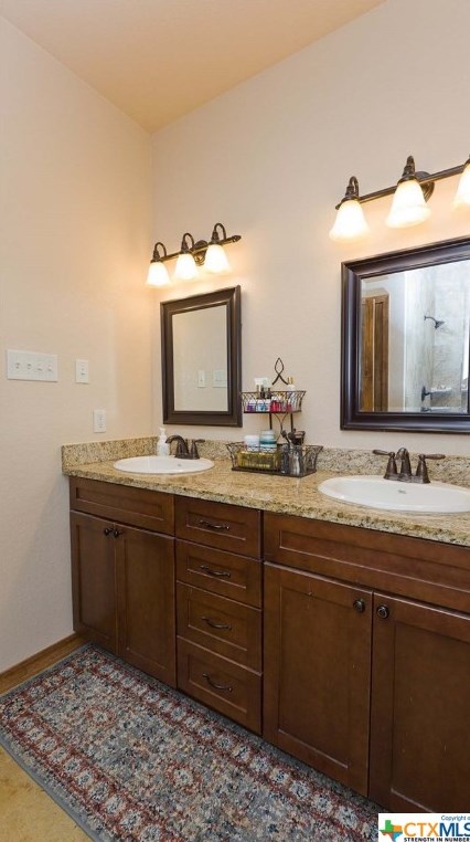 648 Mockingbird Dr, New Braunfels TX 78133-3698 exterior