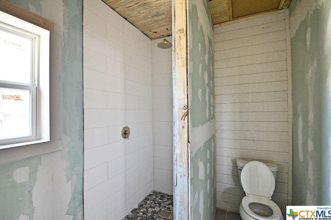 2902 Katy St, New Braunfels TX 78130-6317 exterior