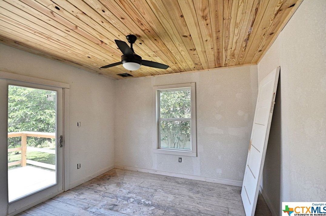 2902 Katy St, New Braunfels TX 78130-6317 exterior