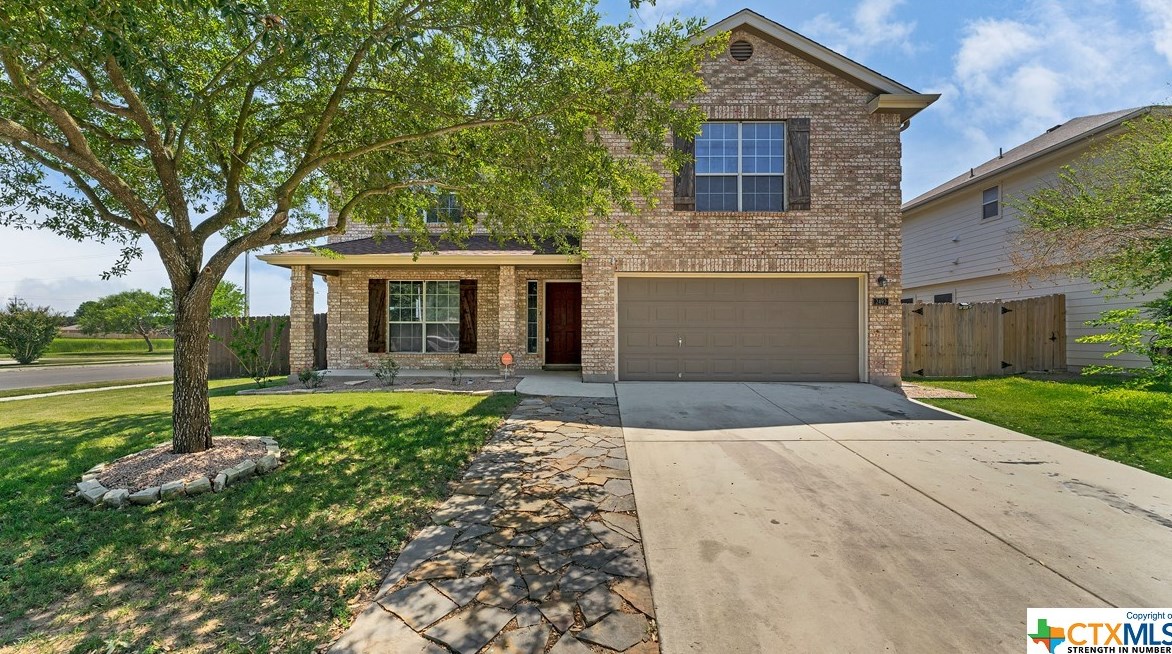 2492 Medina Dr, New Braunfels, TX 78130-3185