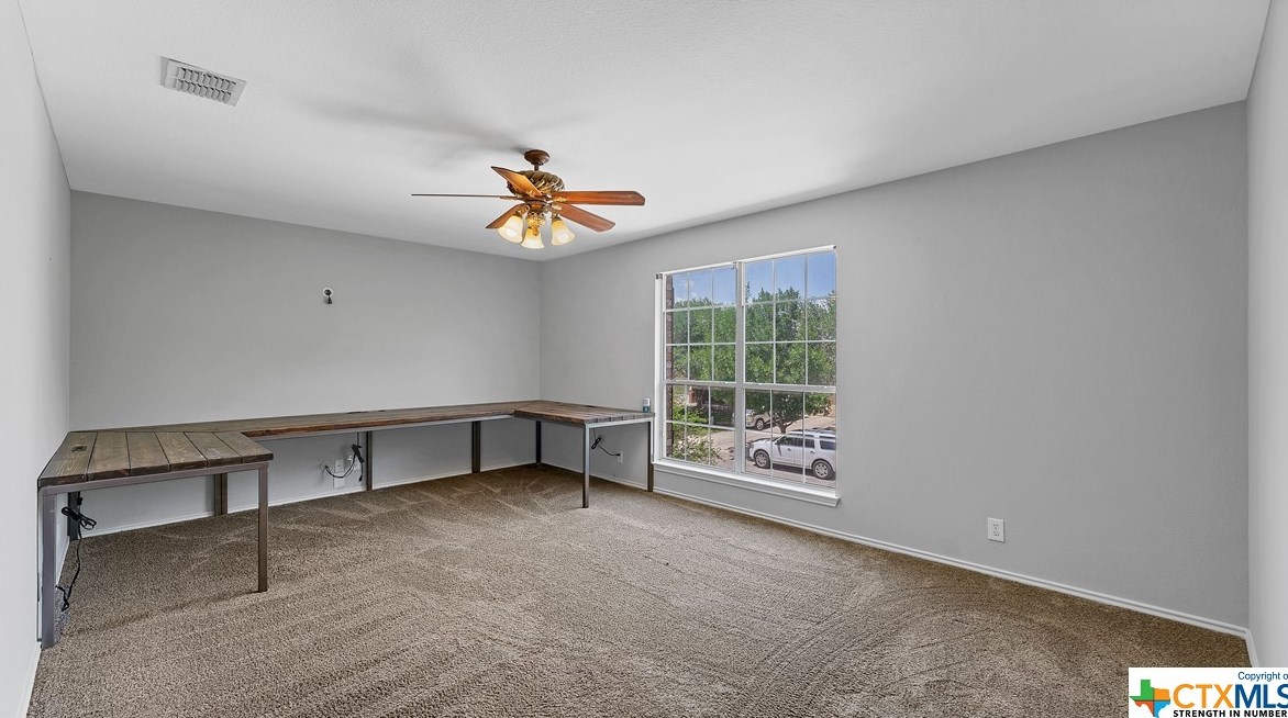 2492 Medina Dr, New Braunfels TX 78130-3195 exterior