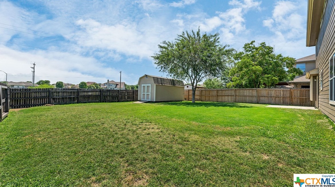 2492 Medina Dr, New Braunfels TX 78130-3195 exterior