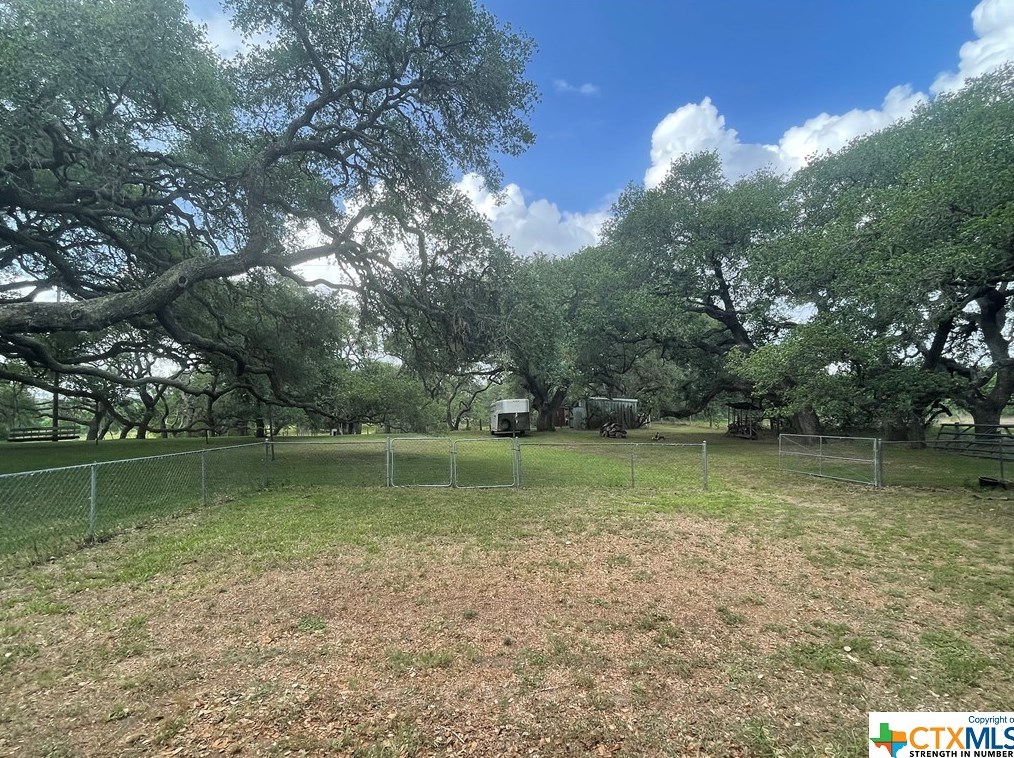 606 Tranquillo Dr, Victoria, TX 77905