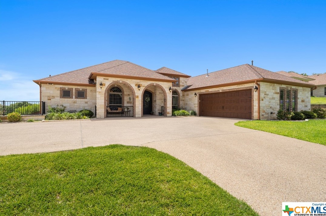 1414 Harvest Dr, Nolanville, TX 76559-4711