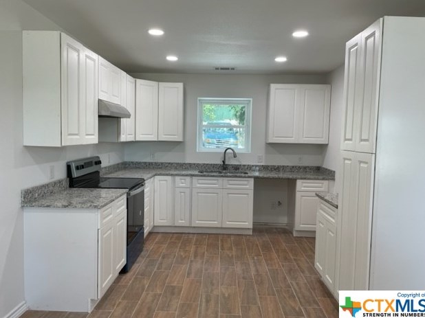 653 Lonesome, New Braunfels TX 78133-2849 exterior