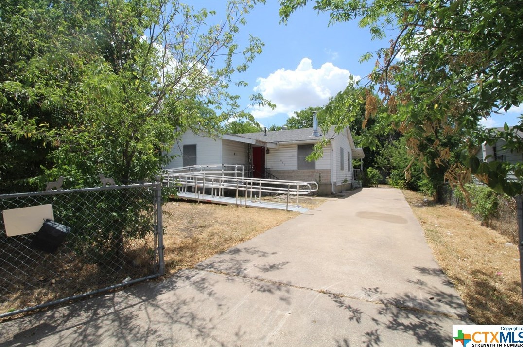 803 2nd St, Killeen, TX 76541-4710