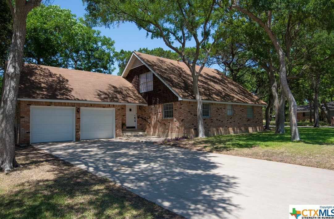 2502 Quail Trl, Temple, TX 76502-1121