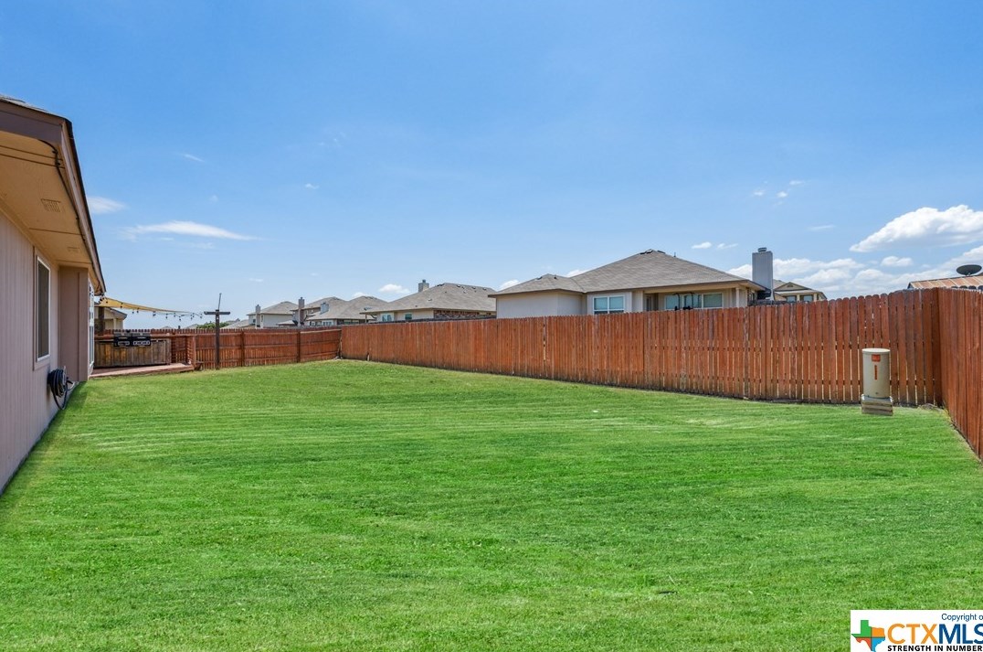 602 Libra Dr, Killeen TX 76542-6518 exterior