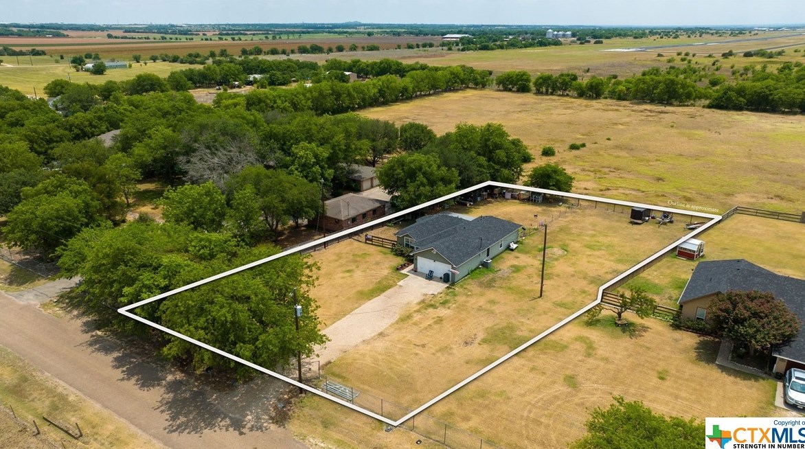 7401 Little Mexico Rd, Temple, TX 76504-6028