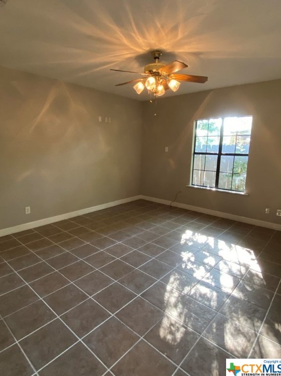 235 Hidalgo Ave, New Braunfels TX 78130-6731 exterior