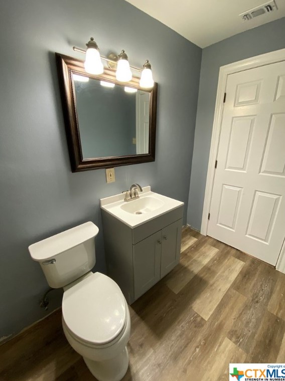 235 Hidalgo Ave, New Braunfels TX 78130-6731 exterior