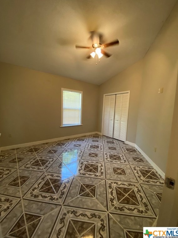 235 Hidalgo Ave, New Braunfels TX 78130-6731 exterior