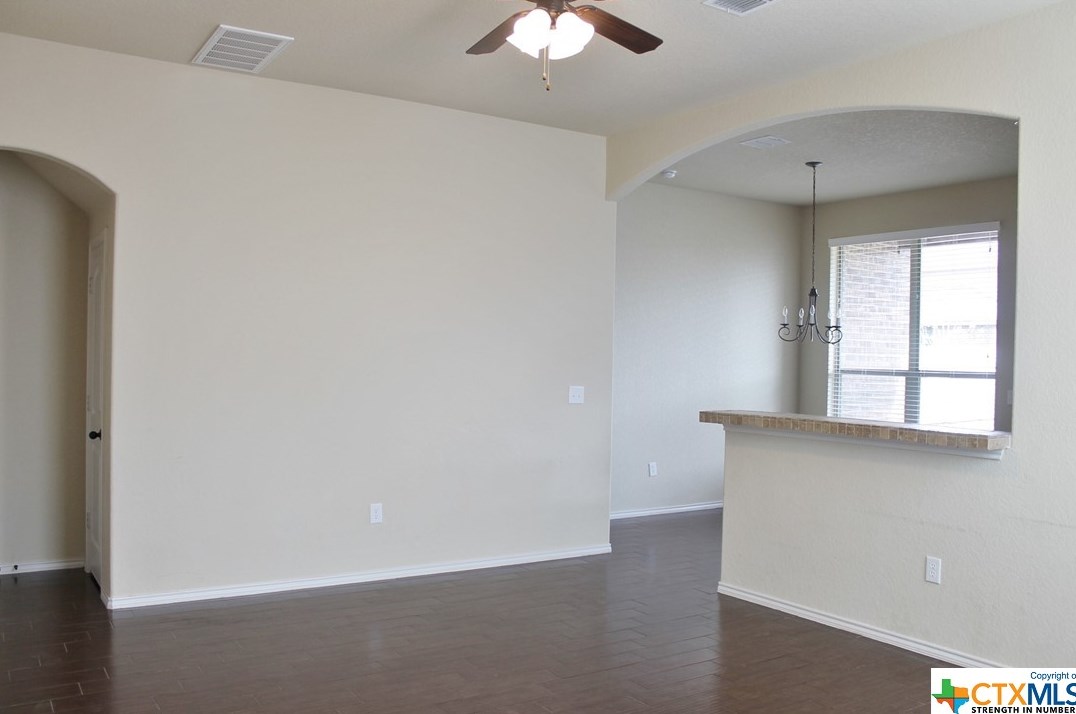 665 Creekside Cir, New Braunfels TX  78130-6446 exterior