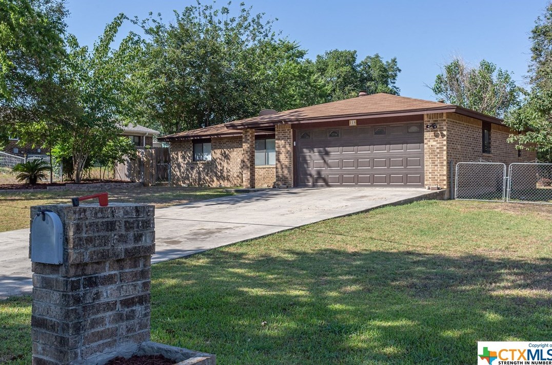 118 Lullwood Dr, New Braunfels, TX 78130-9540