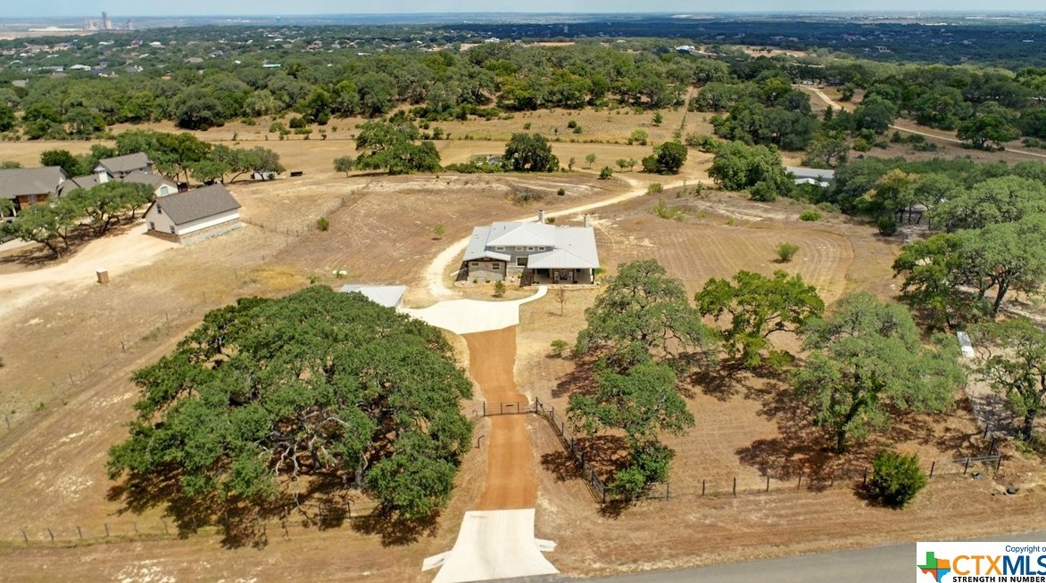 546 Riv Chase Way, New Braunfels TX 78132-6300 exterior