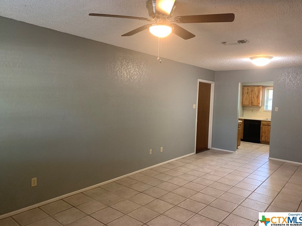 1332 Summerwood Dr, New Braunfels, TX 78130