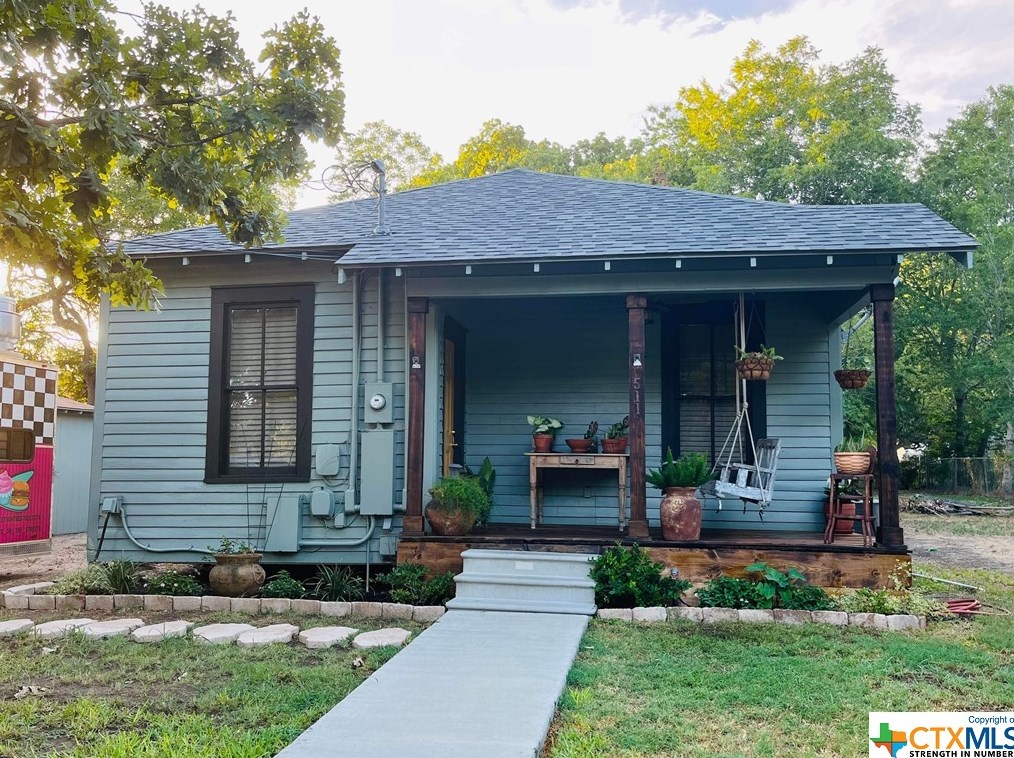 511 Williams St, Nickel, TX 78629-2942