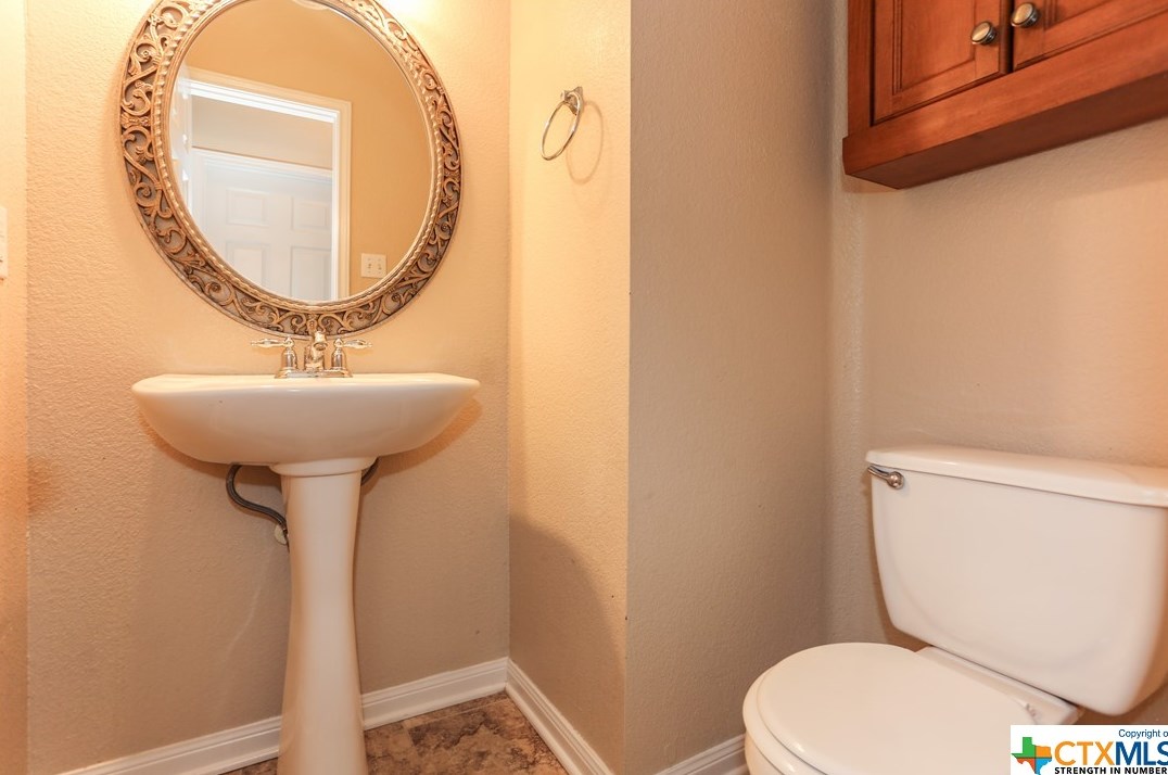 104 Deer Horn Pass, Killeen TX  76548-2469 exterior