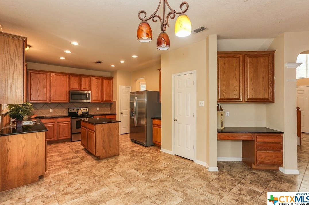 104 Deer Horn Pass, Killeen TX  76548-2469 exterior