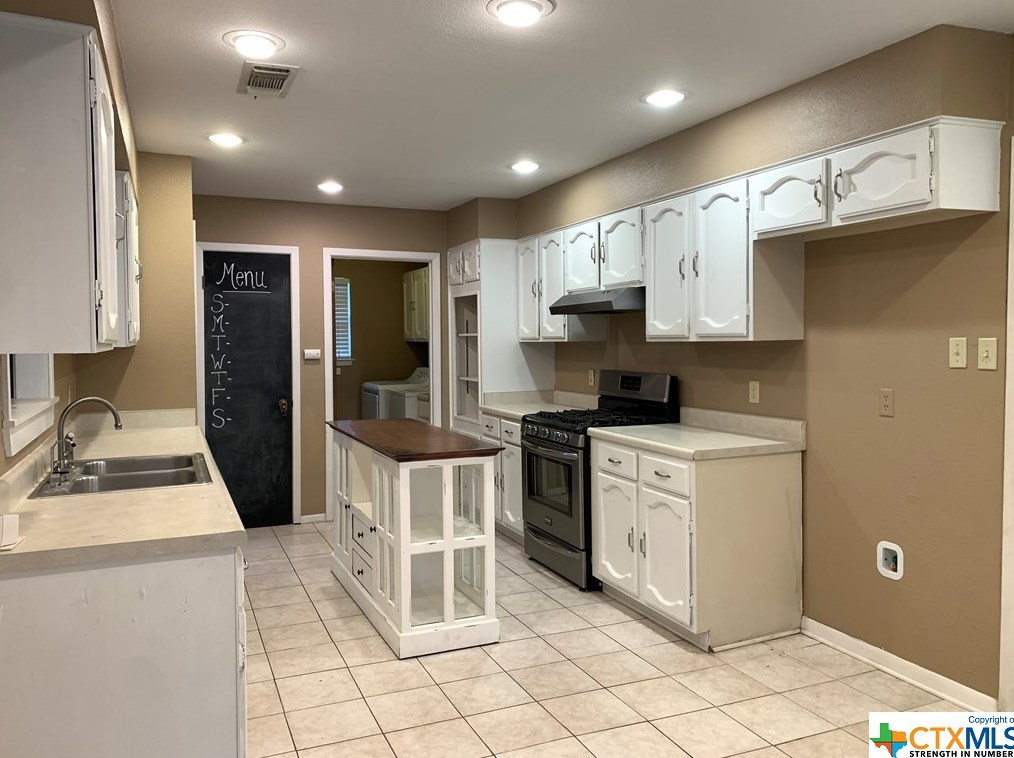 826 Timber, New Braunfels, TX 78130