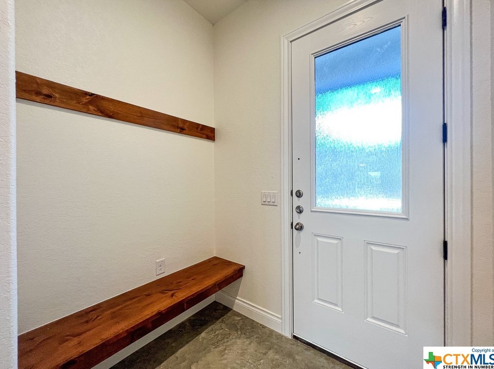 274 Kerlick Ln, New Braunfels, TX 78130