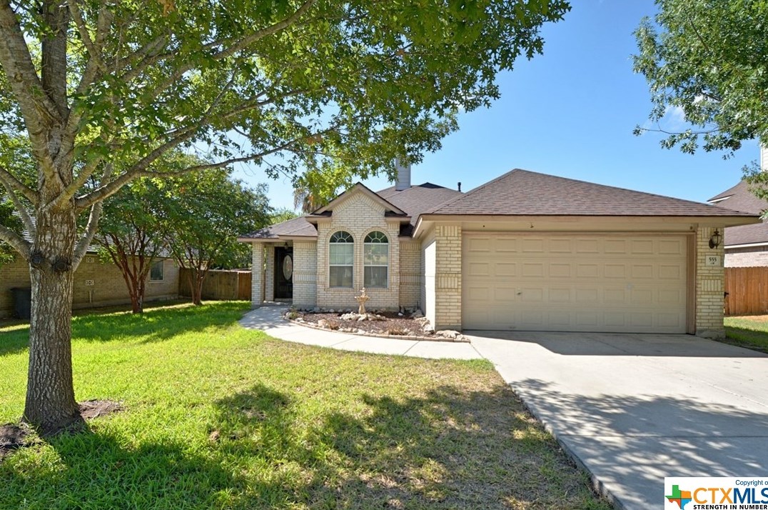 555 Raven Rdg, New Braunfels, TX 78130