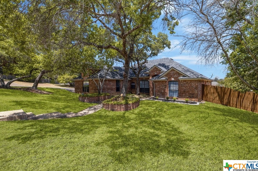 2001 Rose Cir, Killeen, TX 76548-6060