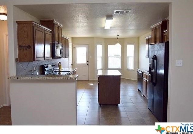 2606 Coal Oil, Killeen, TX 76549-5100