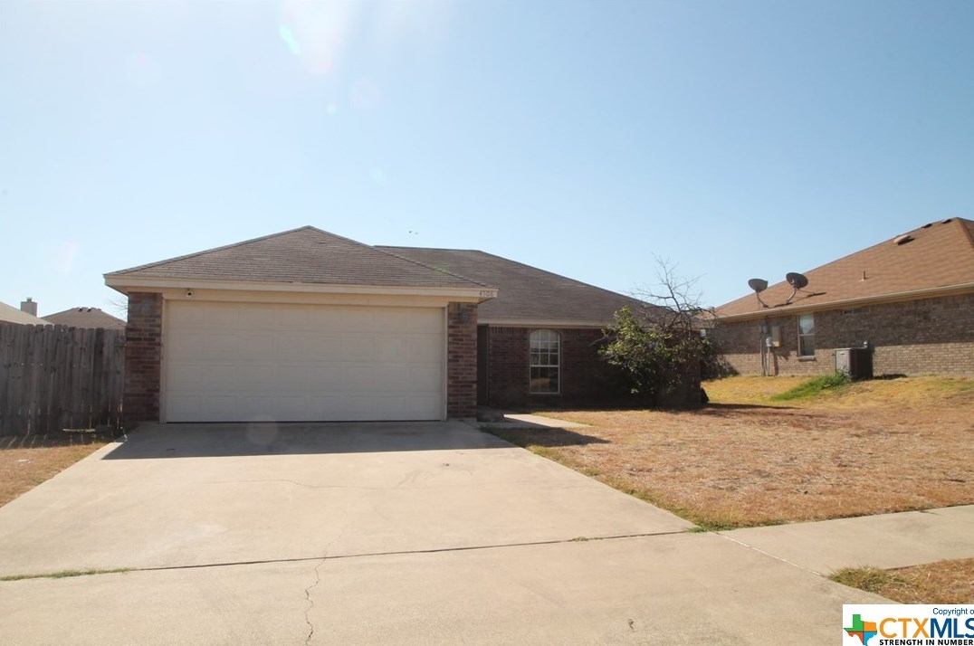4508 Jake Spoon Dr, Killeen, TX 76549-3106