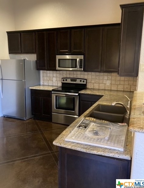 221 Anne Louise Dr #a, New Braunfels, TX 78130