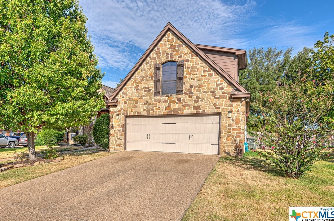 6012 Fawn Meadows Dr, Temple, TX 76502-7902