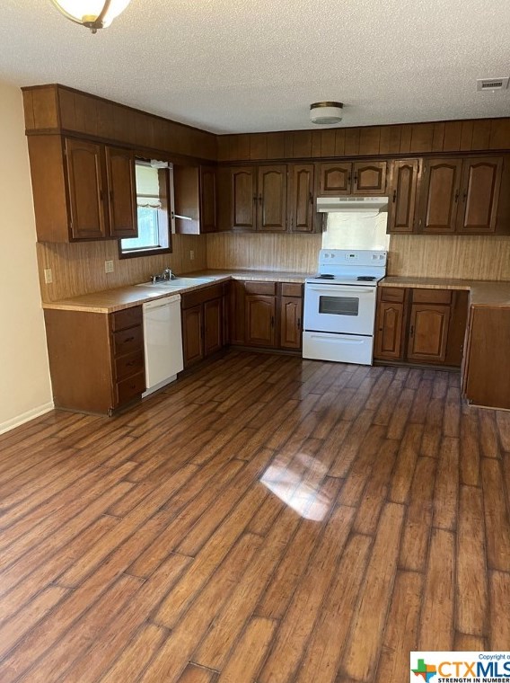 204 Lancaster St, Victoria, TX 77904