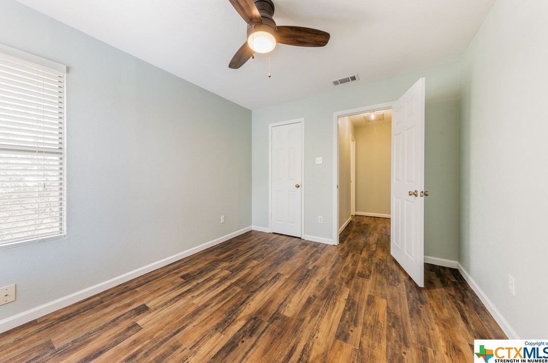 1913 Ramona Cir, San Marcos TX 78666-2226 exterior