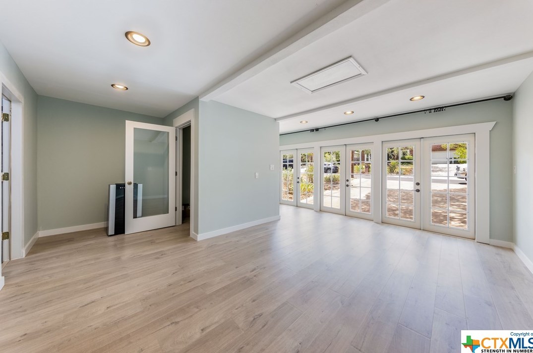 1913 Ramona Cir, San Marcos TX 78666-2226 exterior