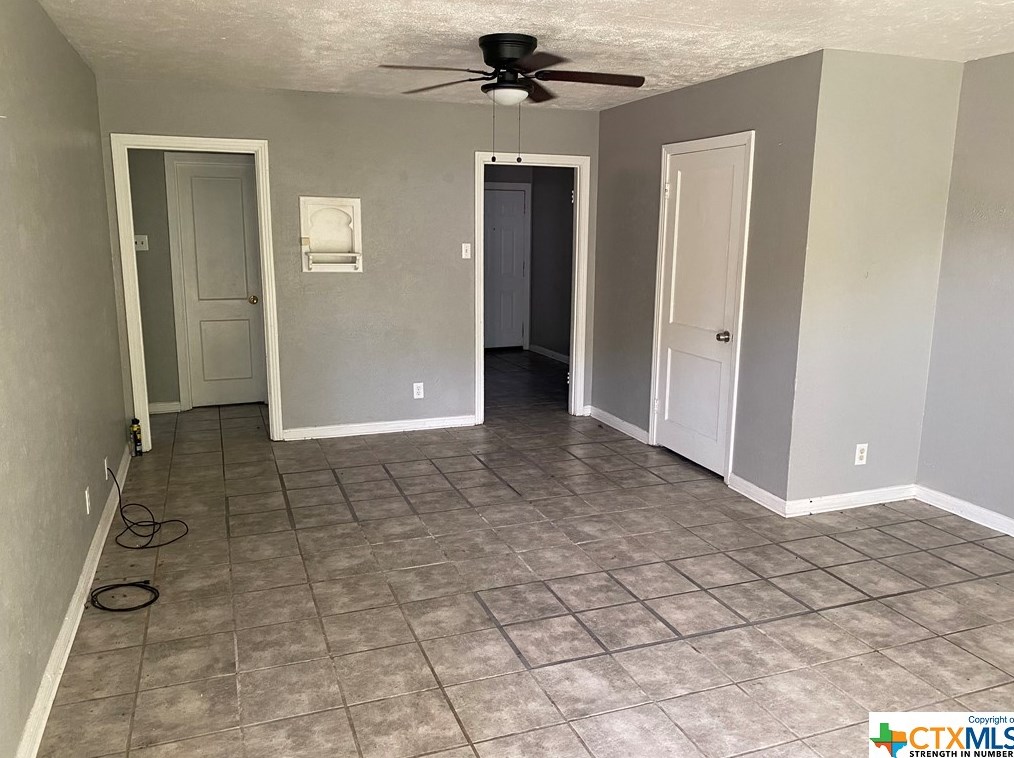 710 Sutton Dr, Killeen, TX 76541