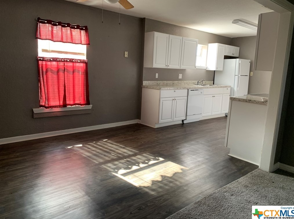 204 W Anderson Ave, Killeen, TX 76541