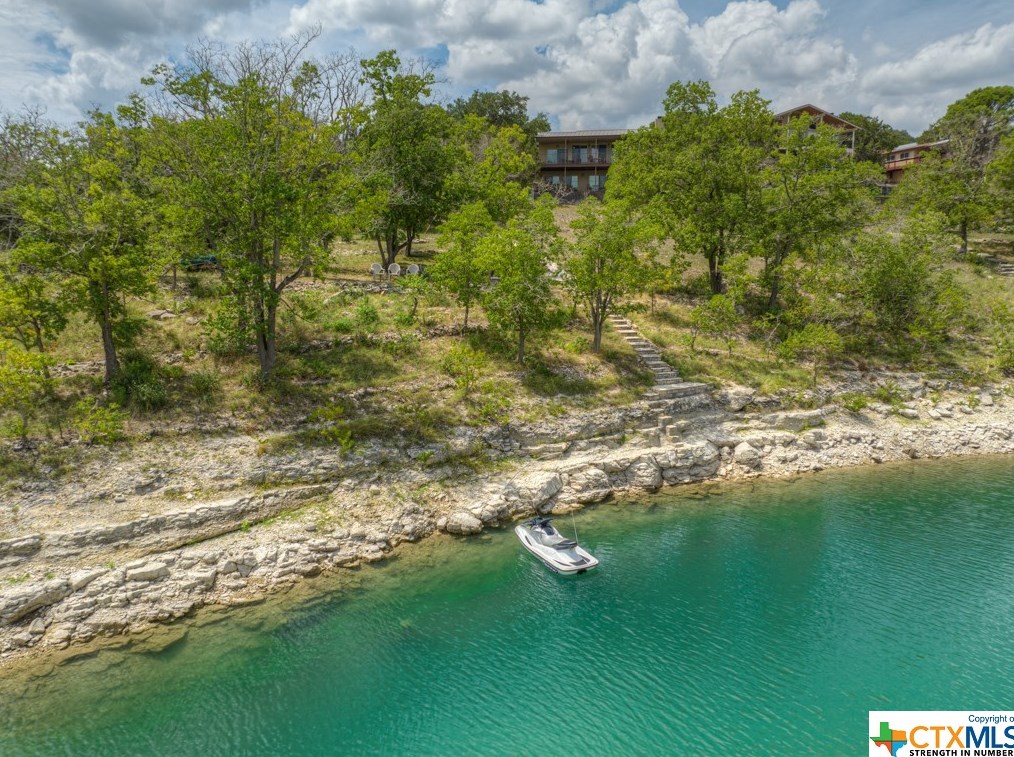 2078 Colleen Dr, New Braunfels TX 78133-5336 exterior