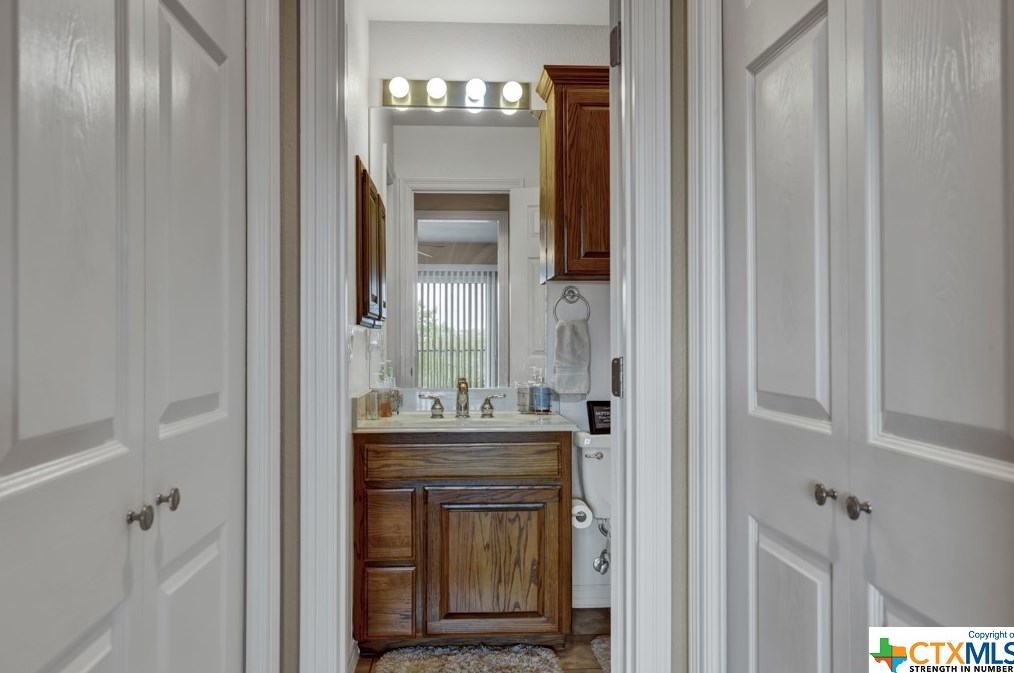 2078 Colleen Dr, New Braunfels TX 78133-5336 exterior