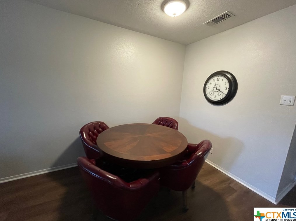 663 Floral Ave Apt A5, New Braunfels, TX 78130