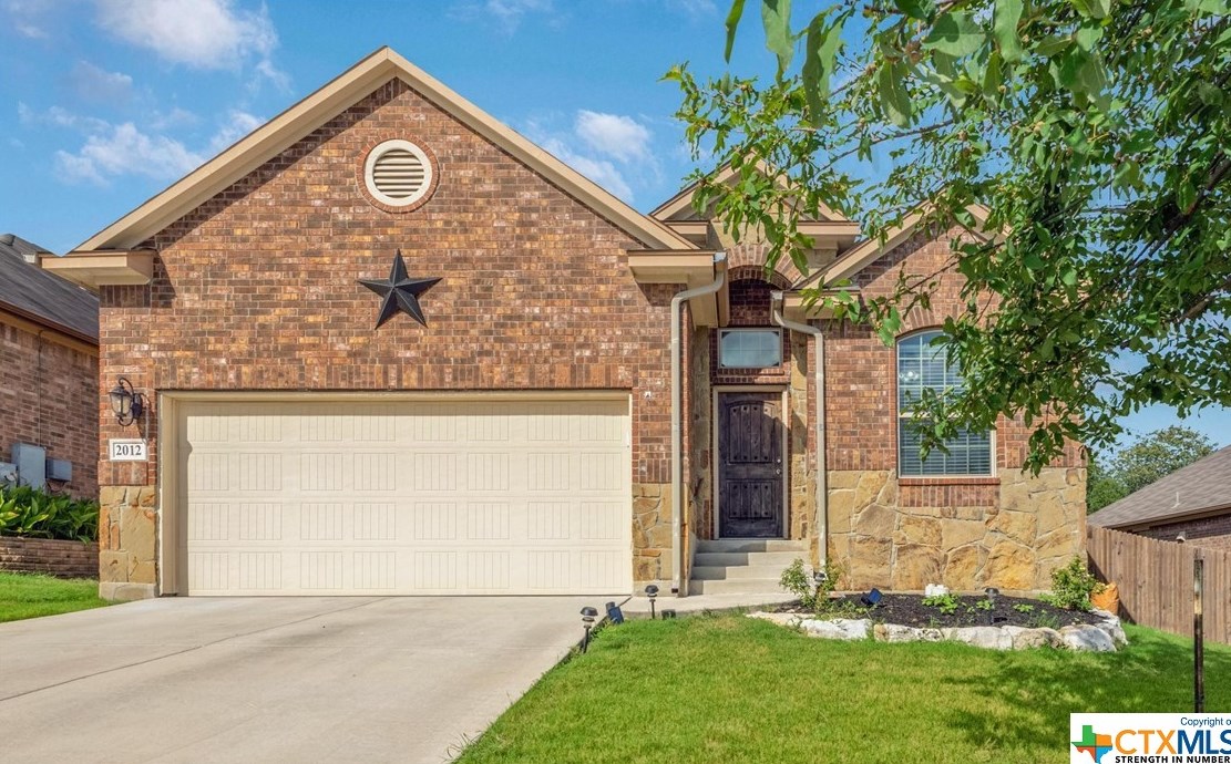 2012 Dove Crossing Dr, New Braunfels, TX 78130