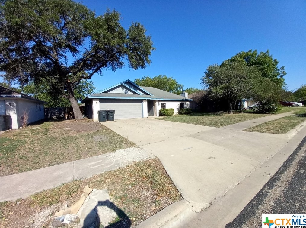 2609 Lazy Ridge Dr, Killeen, TX 76543-5765