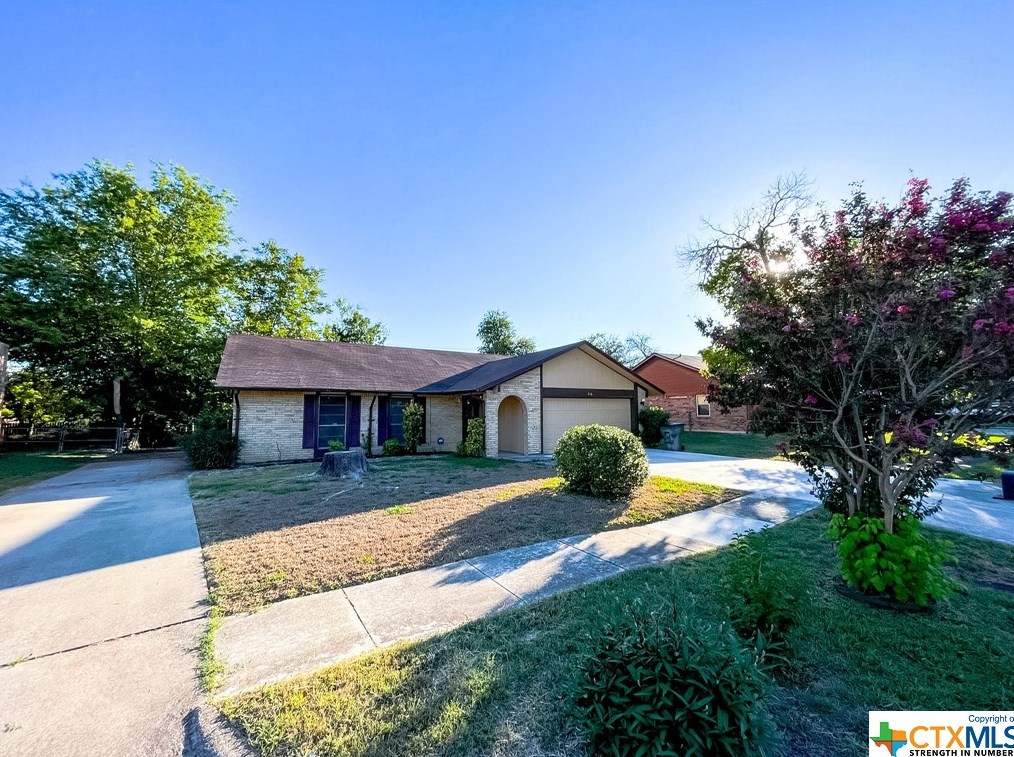 216 Daffodil Dr, Killeen, TX 76542-1849
