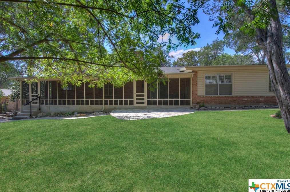 810 Timber Dr, New Braunfels TX 78130-6629 exterior