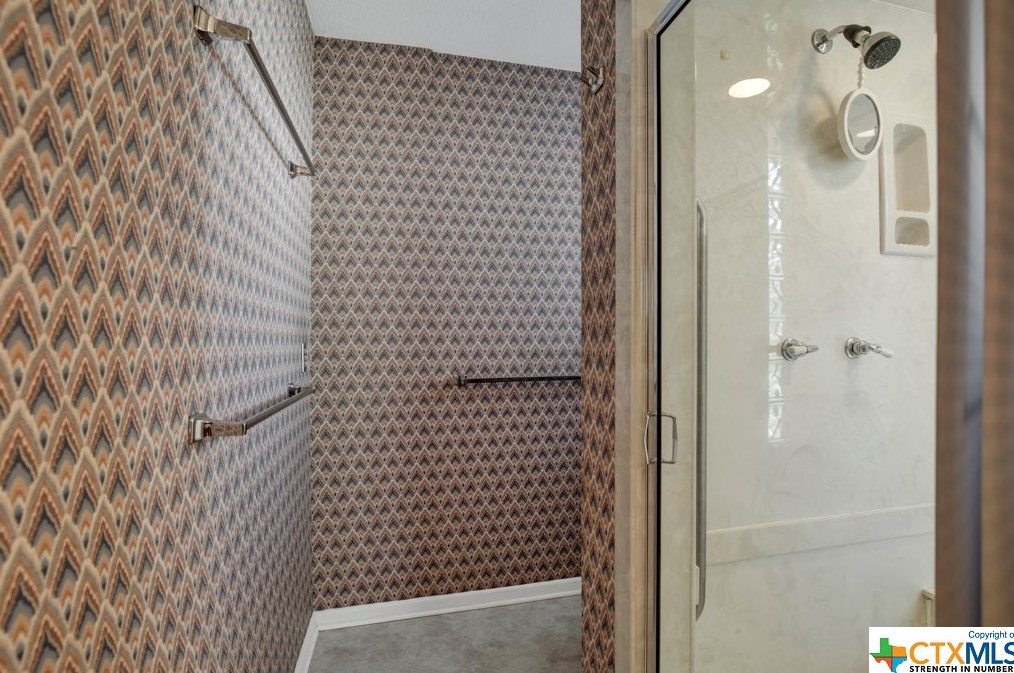 810 Timber Dr, New Braunfels TX 78130-6629 exterior