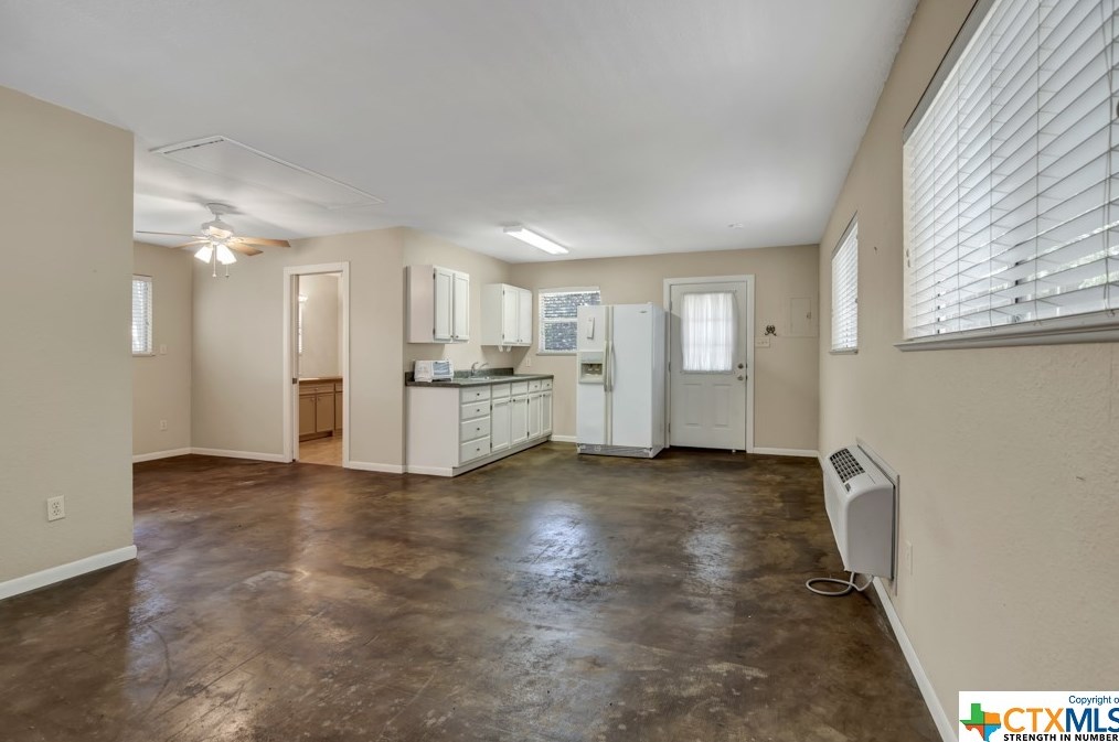 810 Timber Dr, New Braunfels TX 78130-6629 exterior